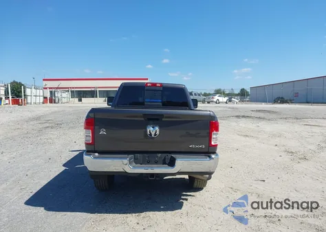 2024 Ram 2500 Tradesman 4X4 6'4 Box из США, поврежденный, VIN 3C6UR5CL9RG411634